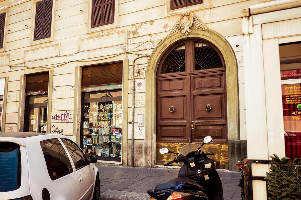 Bmga L Stylish Industrial Termini Apartment 罗马 外观 照片
