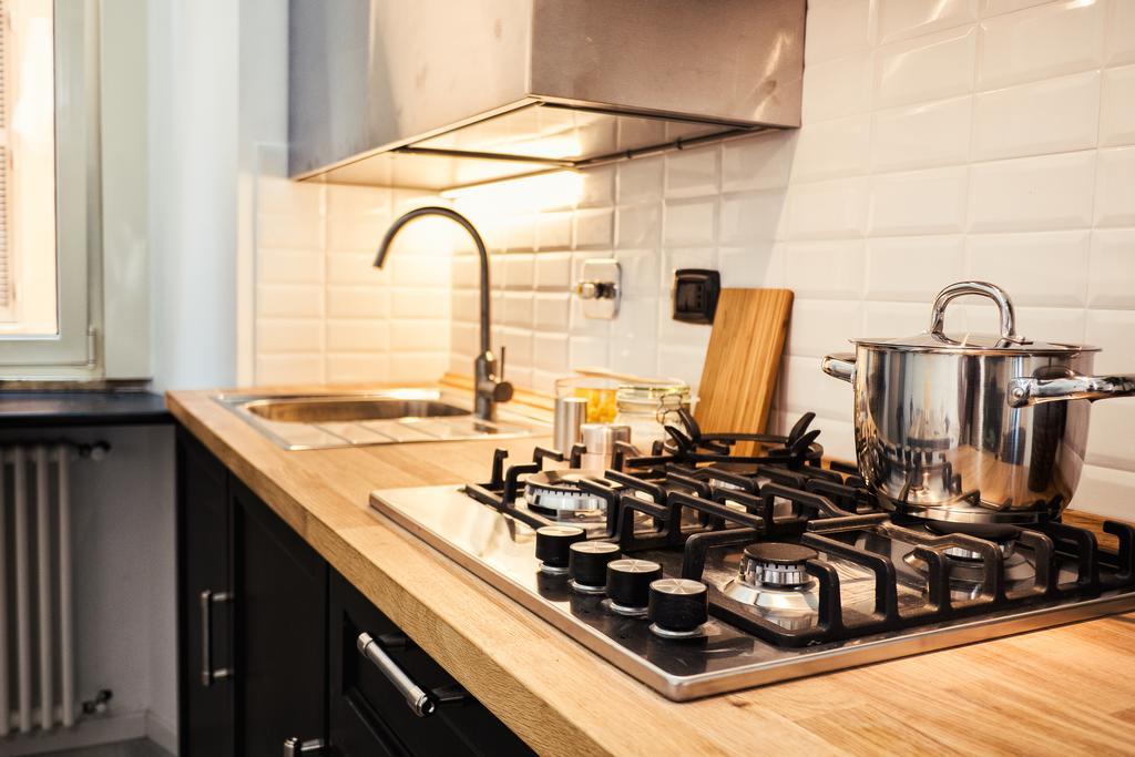 Bmga L Stylish Industrial Termini Apartment 罗马 外观 照片
